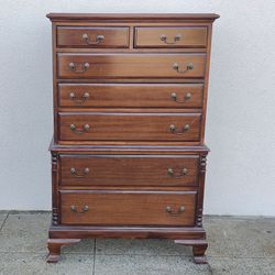 Dresser Bureau Highboy Tall Chest of 7 Drawers