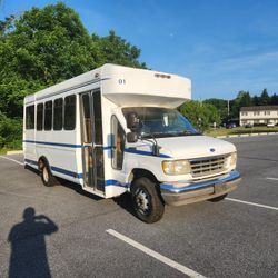 1995 Ford E350