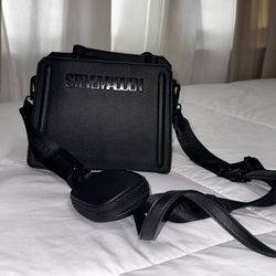 Black Purse 