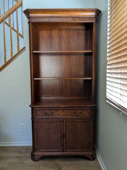 Solid Wood Bookcase Cabinet / Hutch