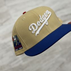 Los Angeles Dodgers Size 7 5/8