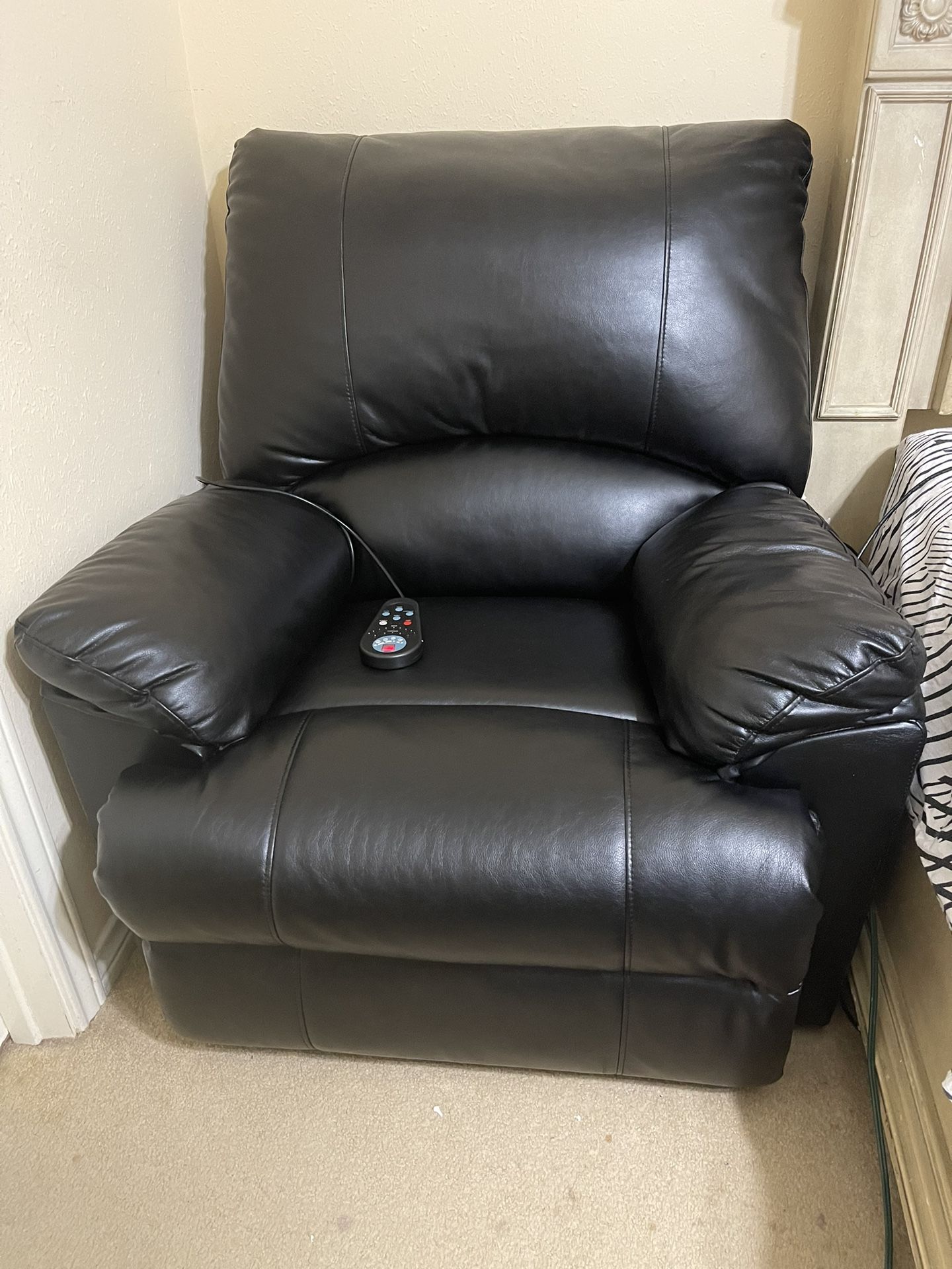 Brand New Massage Recliner Rocker Chair $450