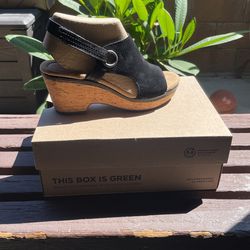 Clark Giselle Sea Black
