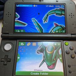 New Nintendo 3DS XL Green In Good Condition Top IPS With A Dot On Screen Mod With 128gb SD Card.