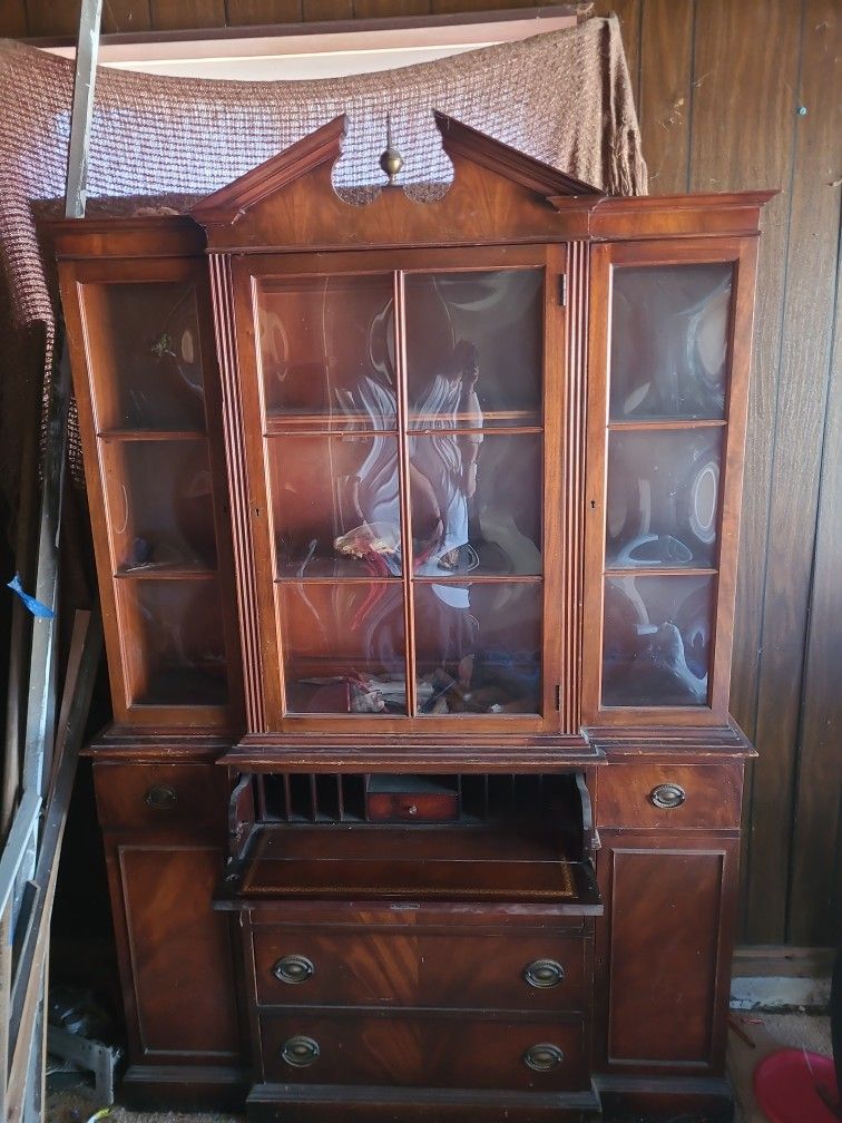 Saginaw Furniture Shops Inc