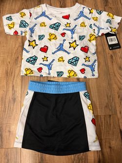 Girl Jordan 2 piece set size 4 & 6 $15 ea both for $25