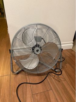 Industrial floor fan 24” all metal