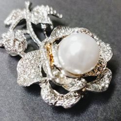 Vintage Brooch