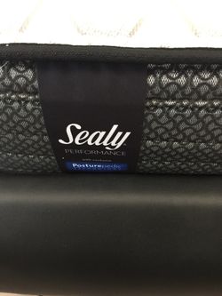 Brand new Queen mattress- Sealy brand