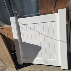 vinyl gate