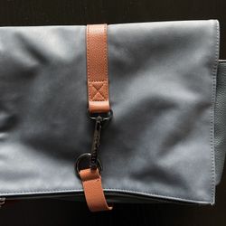 Ted Baker Cable Organizer Tidy Bag for Sale in Long Beach CA