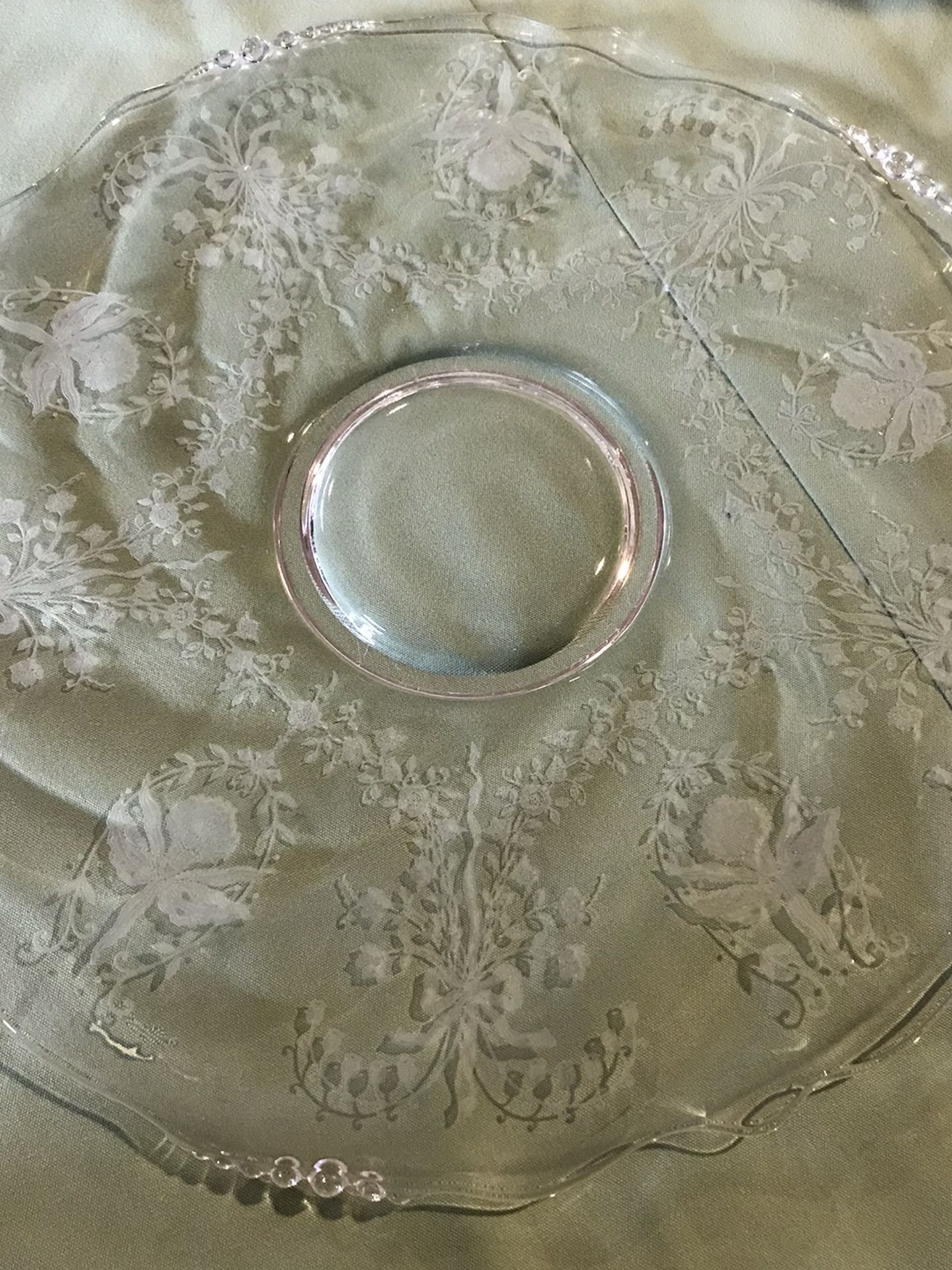 Vintage Fostoria Cake/Dessert Plate Daffodil Pattern