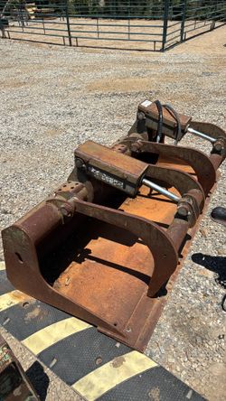 Bobcat Grapple Bucket