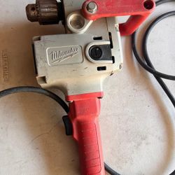Milwaukee hole hog