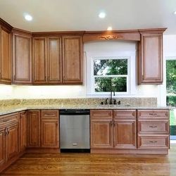 Solid Wood Kitchen Cabinets Used ( Good Condition)
