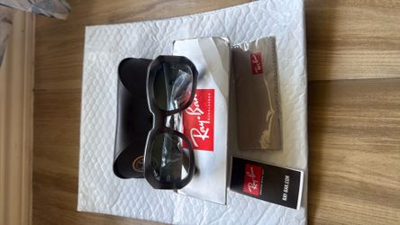 RAY-BAN BEATE RB2212