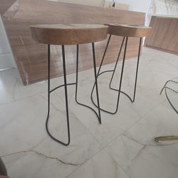 Set of 4 matching mango solid wood bar stools $140