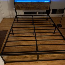 Queen Bad With Mattress