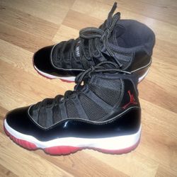 Jordan 11 Retro Bred Size 11