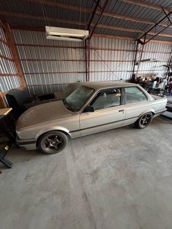 1989 BMW 325i