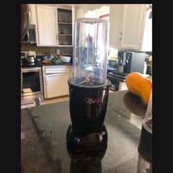 Like New Nuwave Twister Mini Blender Mixer 