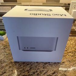 Mac Studio Apple M4 Max 16-core CPU 40-core GPU 48GB Ram 4TB SSD NEW 