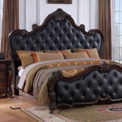 Bedroom Furniture Set - Queen Bed Dresser Mirror Nightstand
