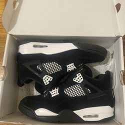 AJ 4 White Thunder Size 9