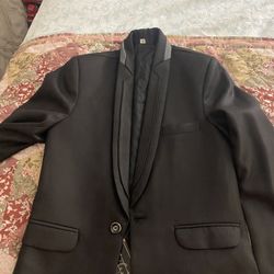 Boys Coat Jacket Size 10/12 Color Black