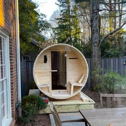 Indoor White Finland Pine Wet Dry Barrel Sauna - 5 Person - Front Porch Canopy - 4.5 kW ETL Certified – Available Now