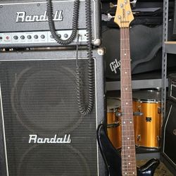 Yamaha Bass