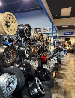 FINANCIAMOS. RINES LLANTAS lift kits accessorios Luces para TROKAS JEEP Y CAMIONETA