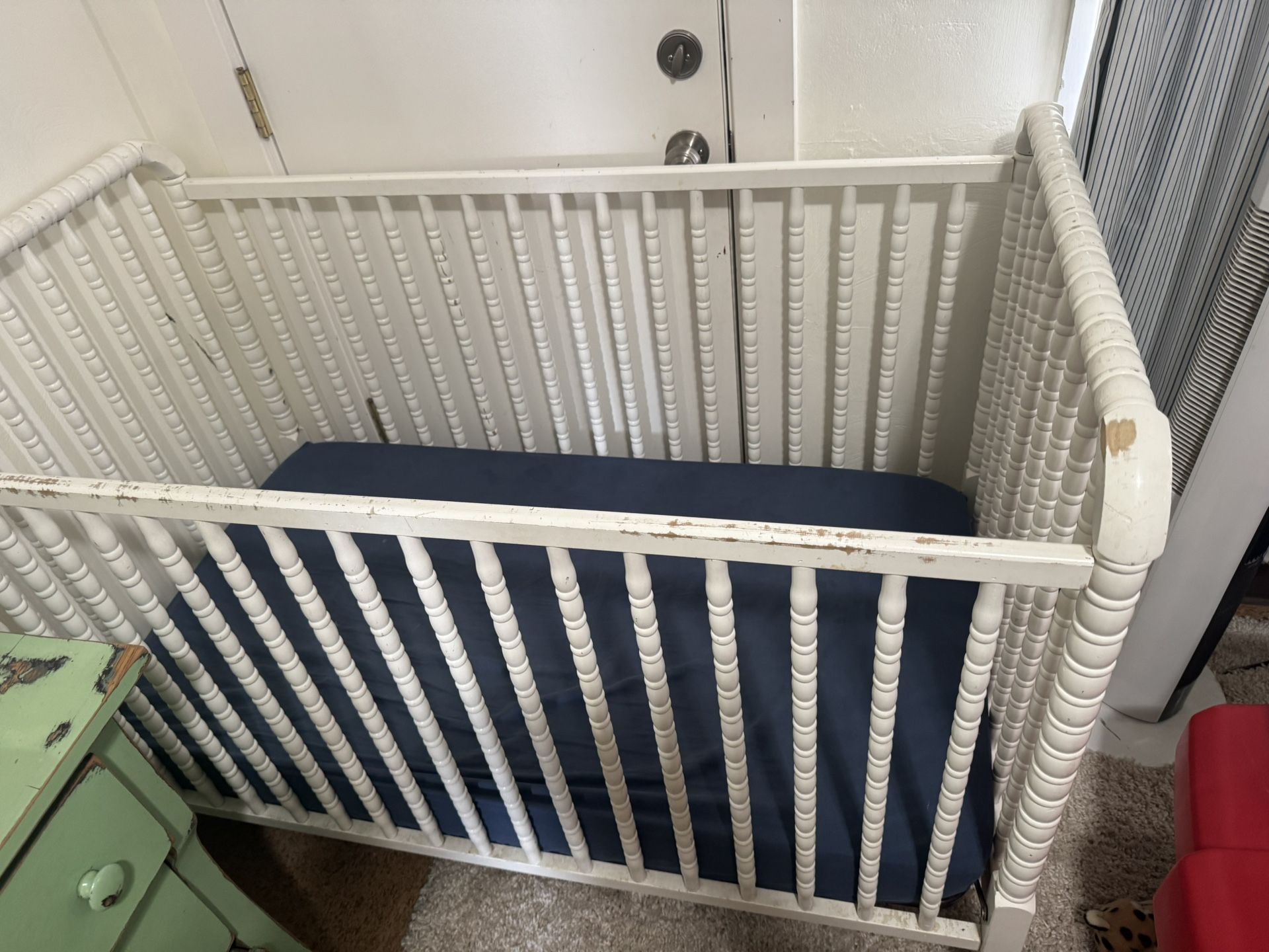 White Jenny Lind Crib