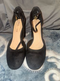 Clark black heels