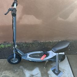Razor Scooter E300
