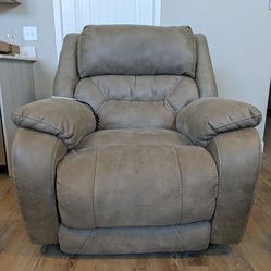 Fully Reclining Chair -Wireless Battery Pack Included 