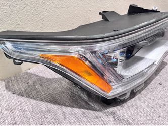 2017 to 2019 GMC ACADIA HEADLIGHT HID RH