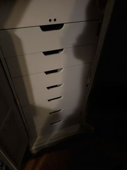 Almost New jewelry box