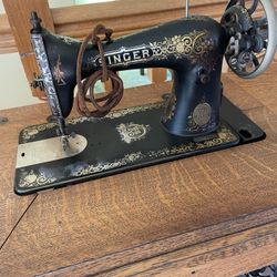 Sewing Machine antique OBO