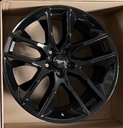 20” Ford Mustang GT wheel rim (1)
