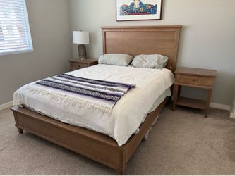 Queen Bedroom Set – Like New – Originally $3,816