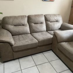 Couch & Love Seat 