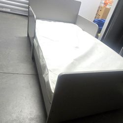 Toddler Bed 
