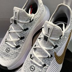 NIKE LEBRON TR1 “WOLF GREY WHITE”