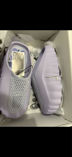 Nike women slides