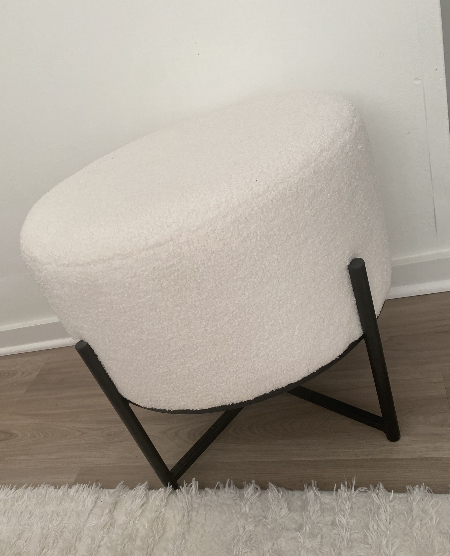 Boucle Ottoman Bench Vanity Chair - New