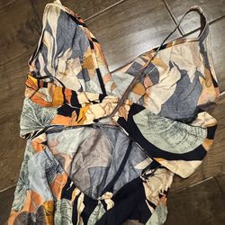 Multi-coloured floral maxi dress with adjustable straps #floral #maxidress #summerdress