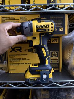 Dewalt Impact Driver And Battery 