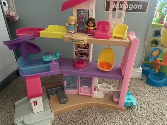 Little people Barbie dream house