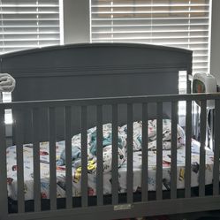 crib 4-1 convertible 